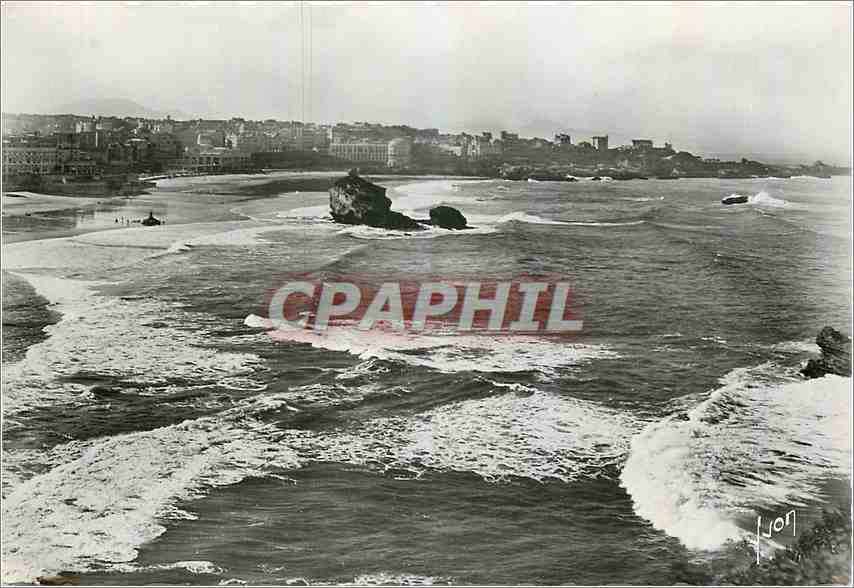 CPM Biarritz Bses Pyr La Cote vue du Cap St Martin 