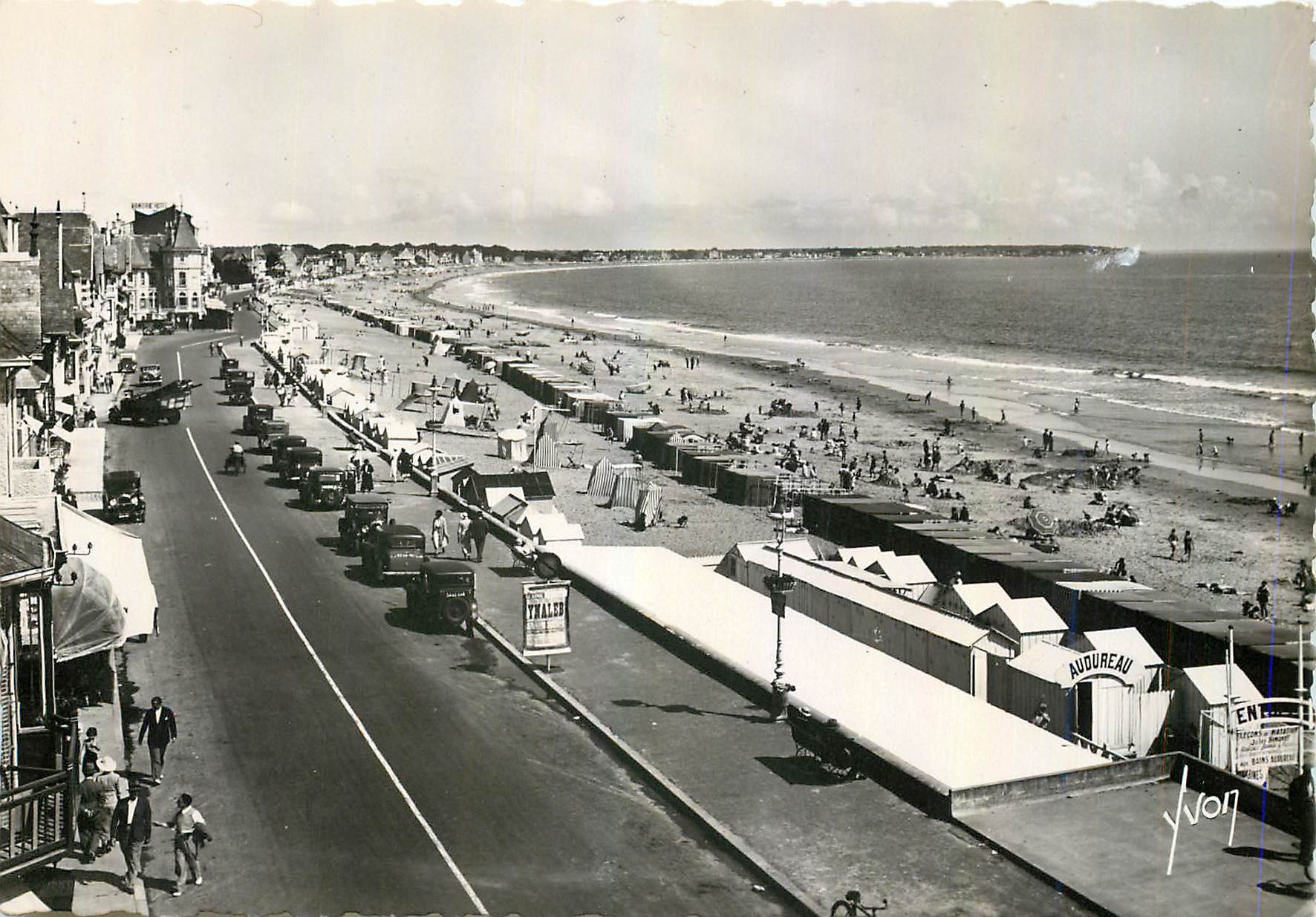 CPM La Baule sur Mer Loire Inf La plage vers Pornichet 