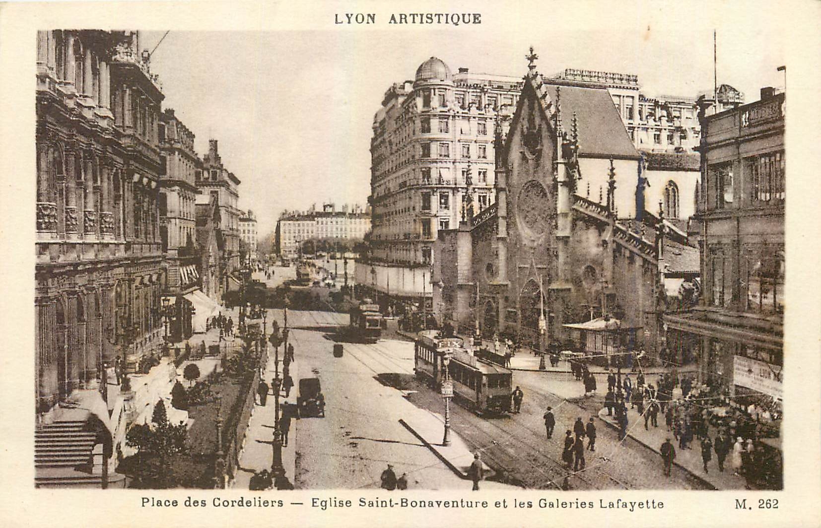 CPA Place des Cordeliers Eglise Saint Bonaventure et les Galeries Lafayette 