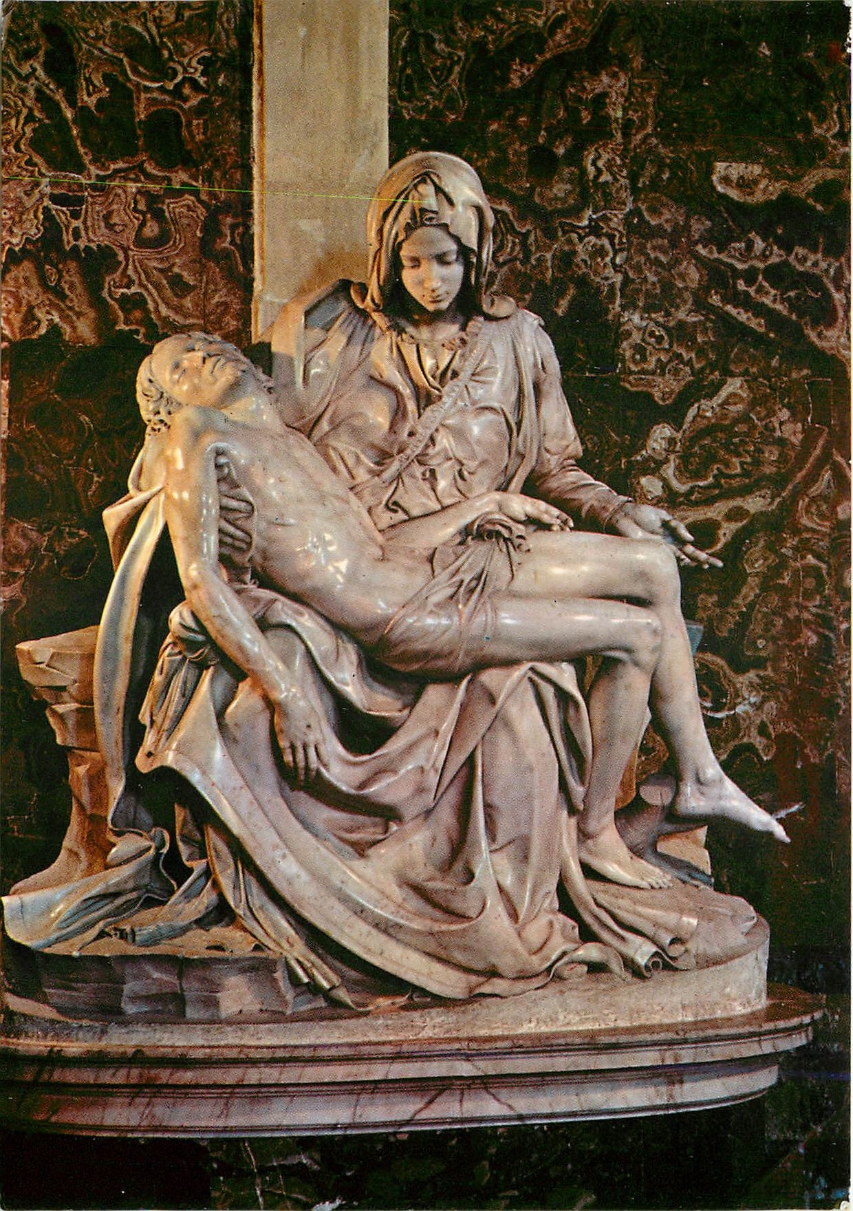 CPM Roma Basilique de S Pierre La Pieta del Michelangelo 