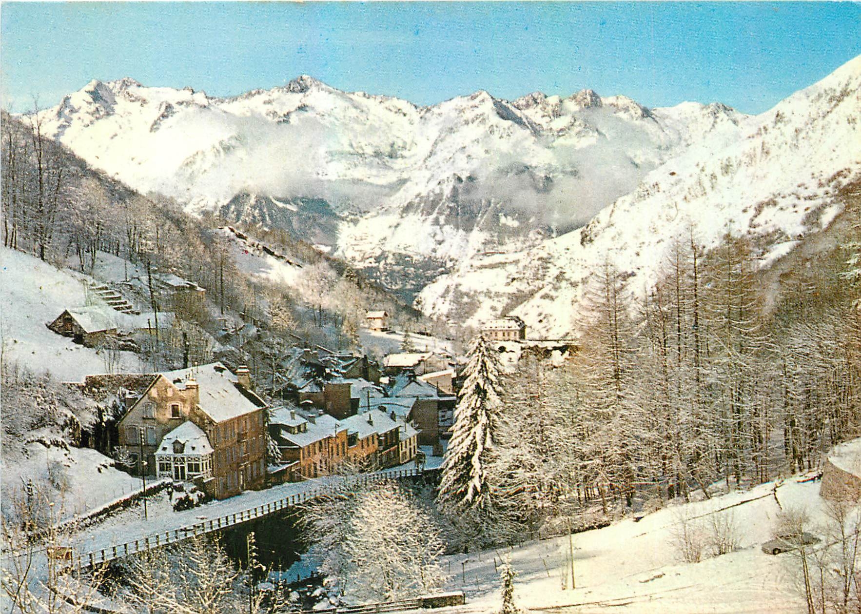 Bareges (H.-P.) — Vue générale depuis le Téléphérique — Altitude 1300 mètres