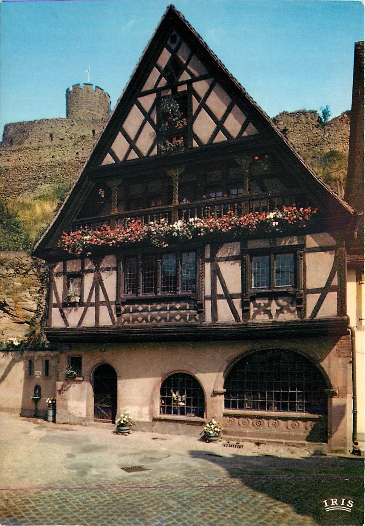 CPM Kayserberg (Haut Rhin) Maison Pittoresque au pied du chateau du XIIIe s