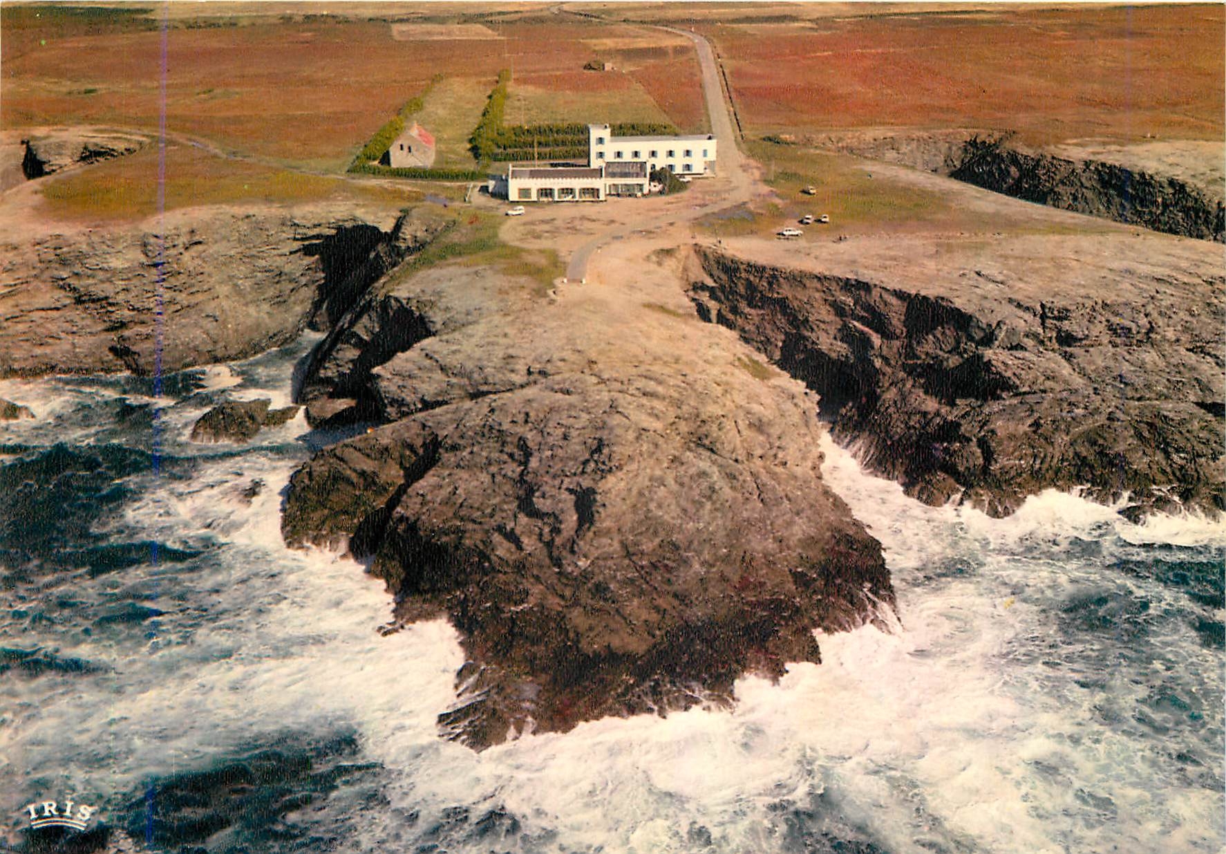 Belle-Île-en-Mer — La Grotte de l'Apothicaire vue de la Mer — Lumicap