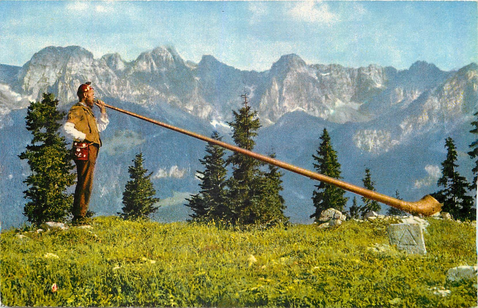 CPM Joueur de Cor des Alpes Folklore