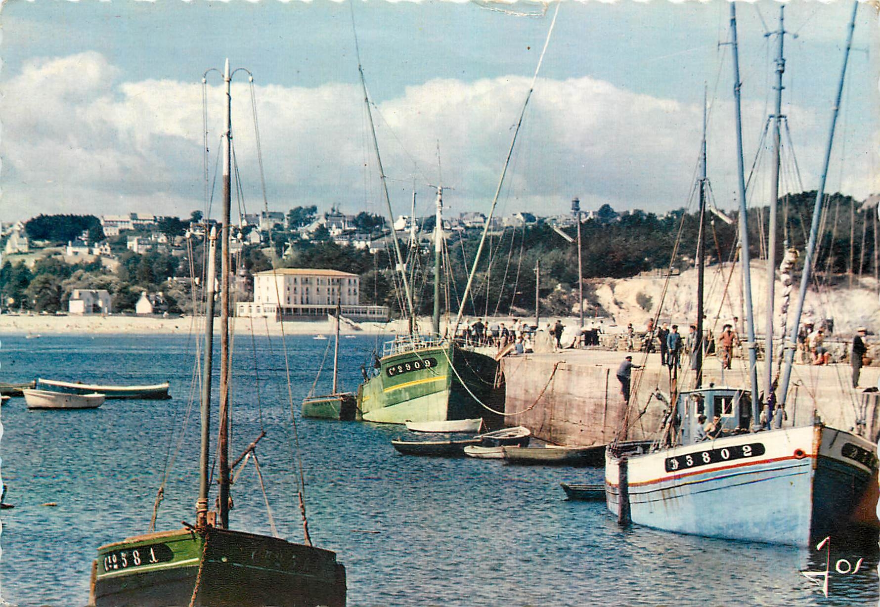 Les Thoniers dans le Port — Morgat (Finistère) — Éditions Diplomé