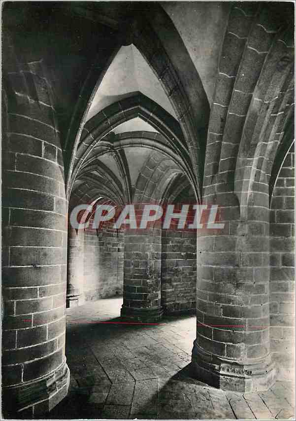 Crypte des Gros Piliers — Abbaye du Mont-Saint-Michel — Éditeur : Service Commercial, Grand Palais, Paris