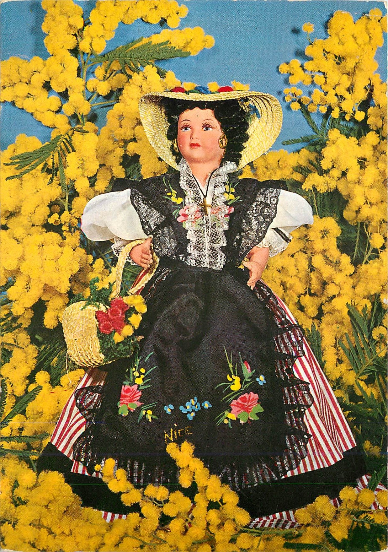 CPM Cote d'Azur French Riviera Costume Nicois et mimosa