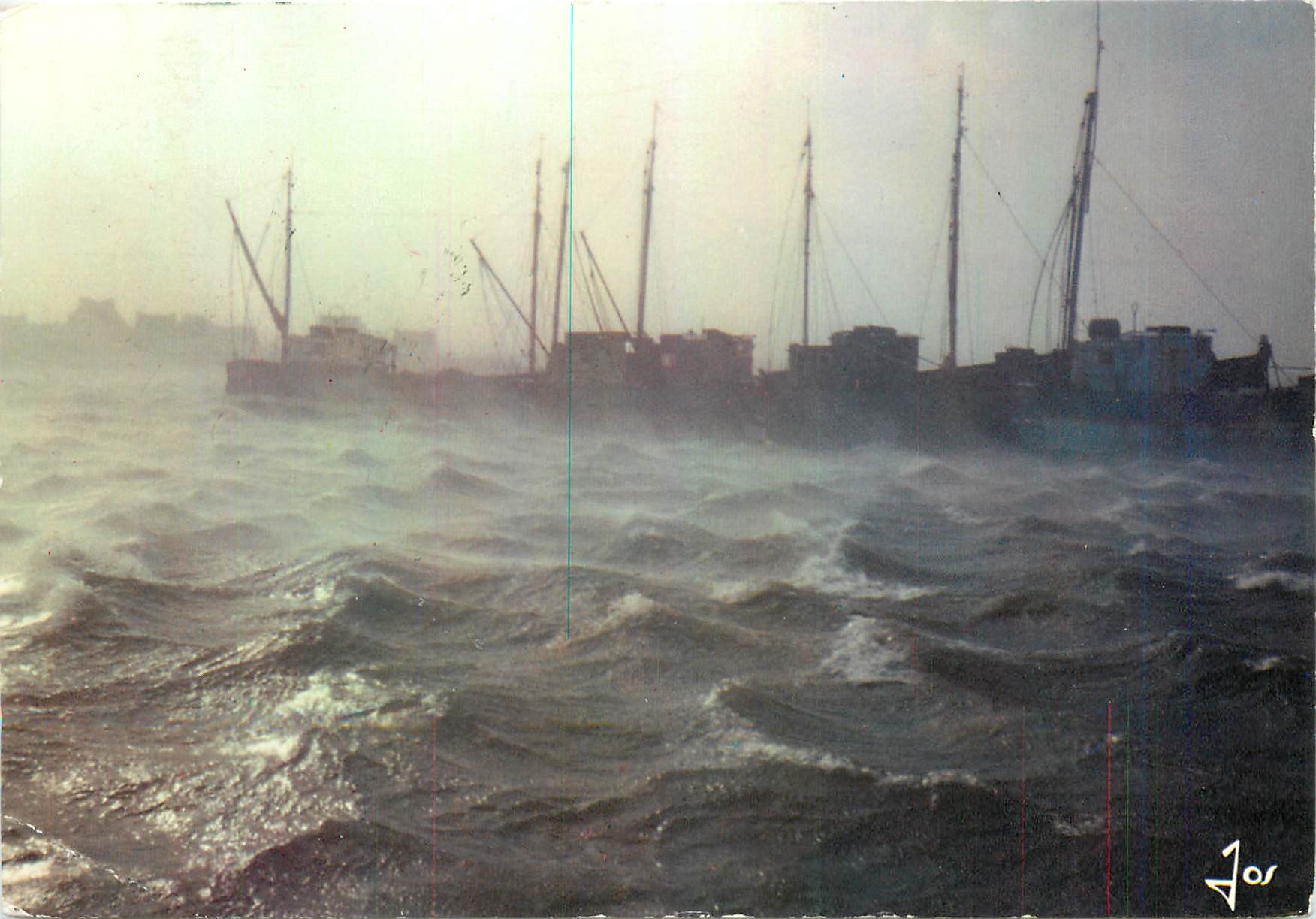 CPM La Bretagne Tempete Coup de vent de suroit a la pointe de Bretagne