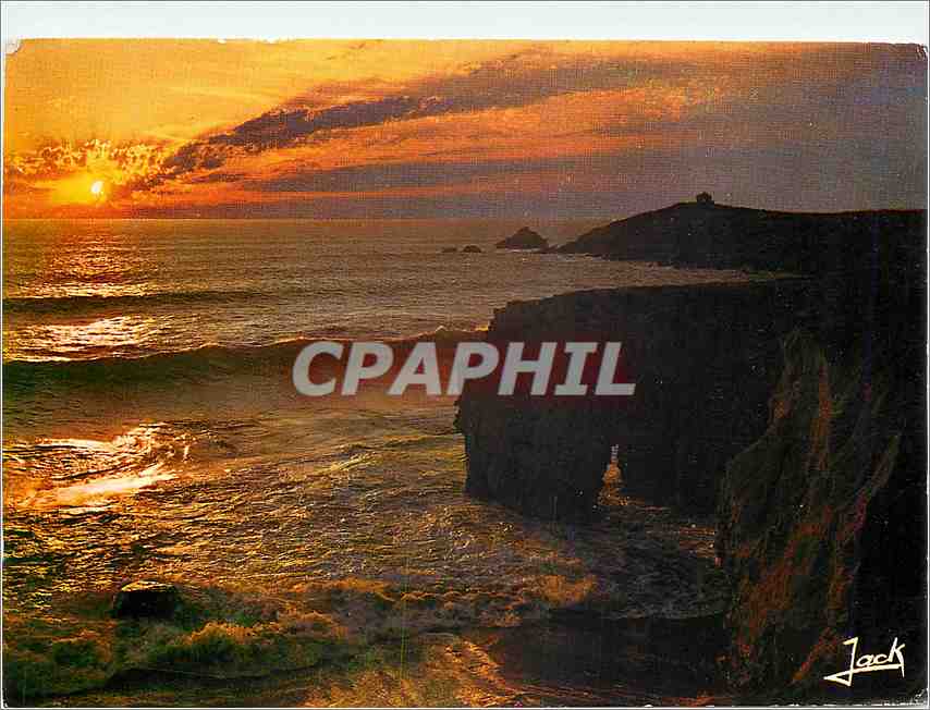 CPM Bretagne presqu'ile de Quiberon L'arche de Port Blanc au soleil couchant