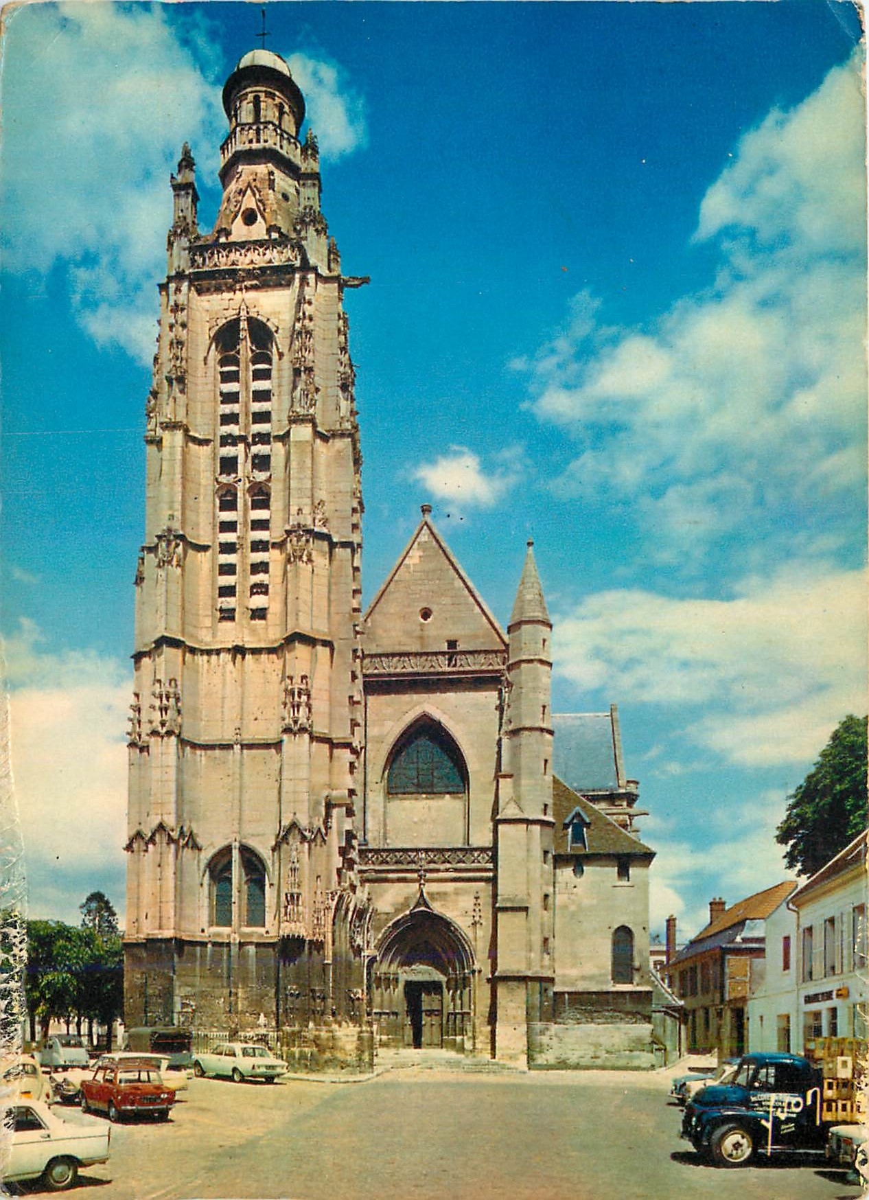 CPM Couleurs et Lumiere de France Compiegne (Oise) L'eglise Saint Jacques (XII et XVe s)