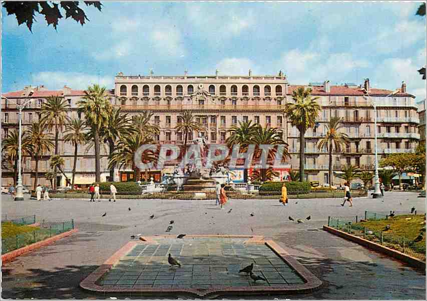 Place de la Liberté — Toulon (Var) — Éditeur : Couleurs Naturelles