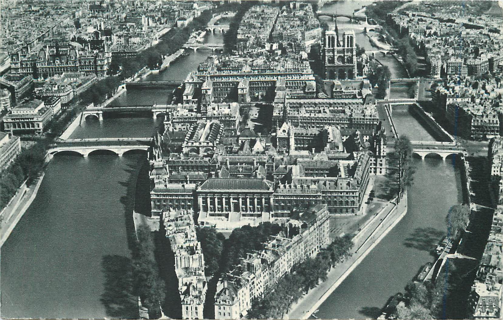 CPM Paris par Air France