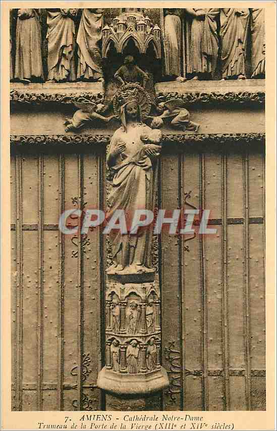CPA Amiens Cathedrale N D Trimeau de la Porte de la Vierge (XIIIe et XIVe s)