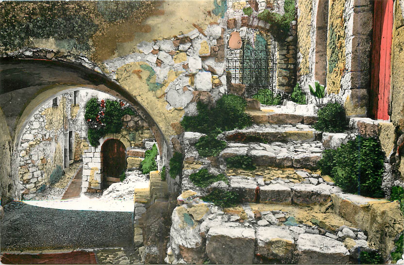 CPM Eze Village (A M)Au coeur du Nid d'Aigle un coin pittoresque