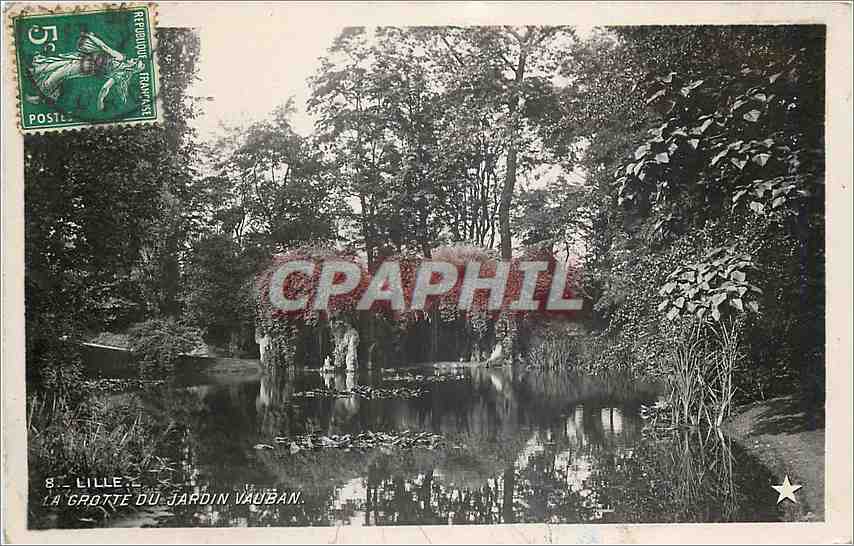 CPM Lille La Grotte du Jardin Vauban