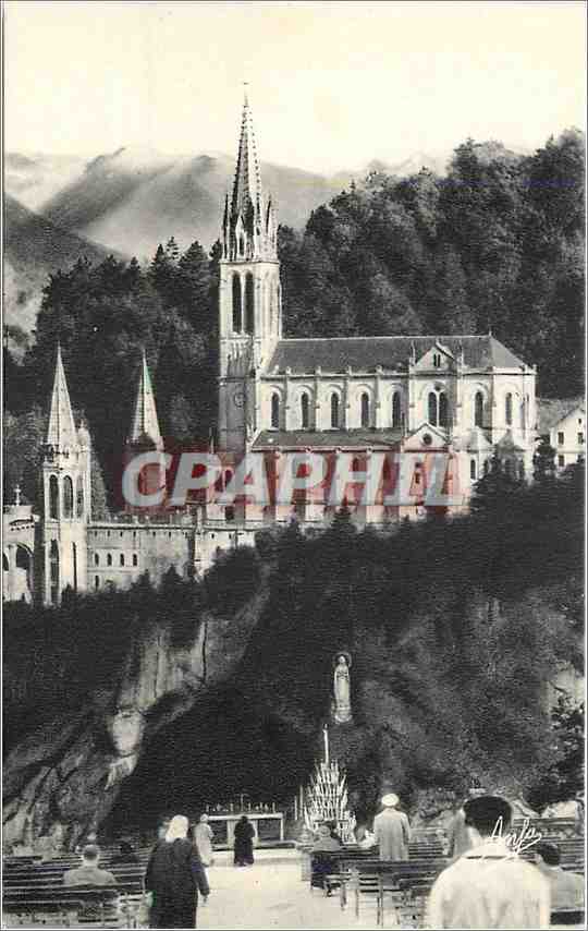 CPM Lourdes La Basilique et la Grotte