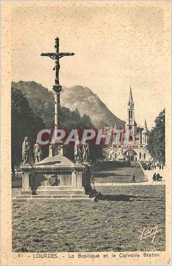 CPA Lourdes La Basilique et le Calvaire Breton