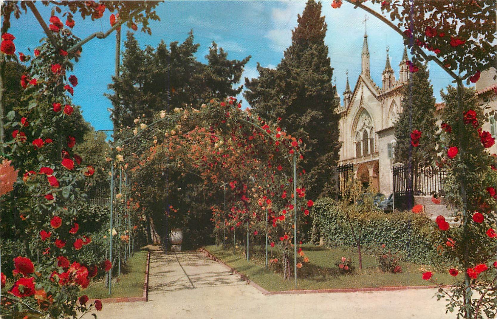 CPM Nice Les Jardins et le Monastere de Cimiez