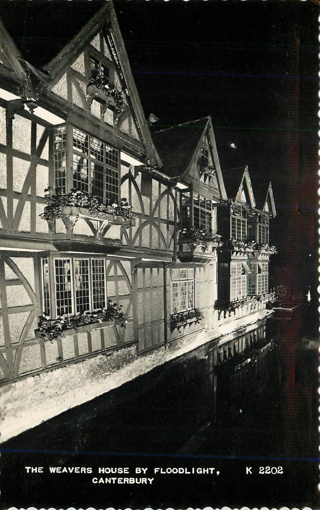 CPM The Weavers Housse By Floodlight Canterbury