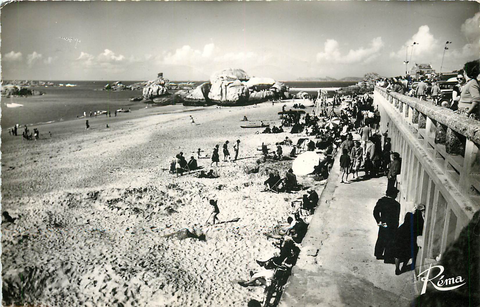 CPM Tregastel (C du A) La Plage de Coz Pors