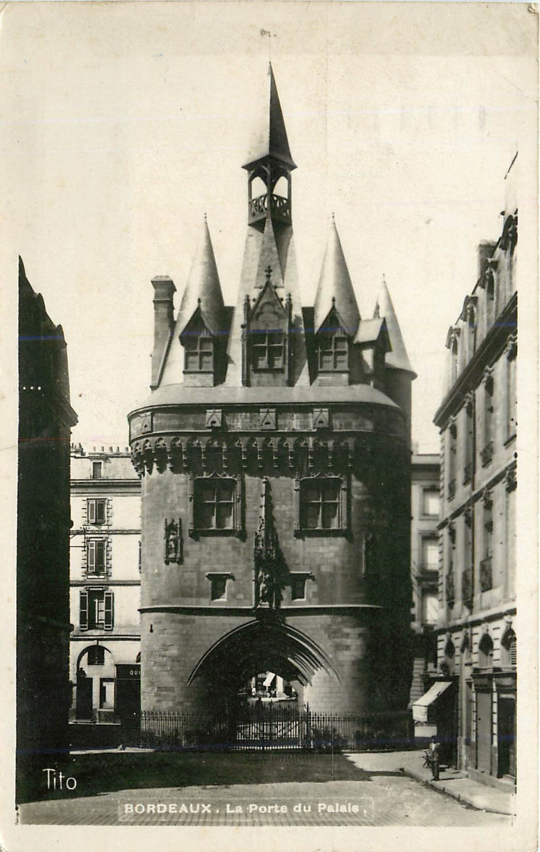CPM Bordeaux la Porte du Palais