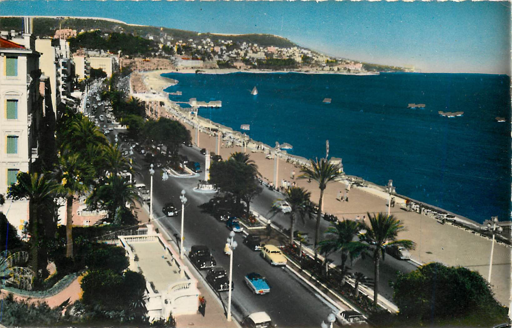 CPM Nice La Promenade des Anglais et le Mont Blanc