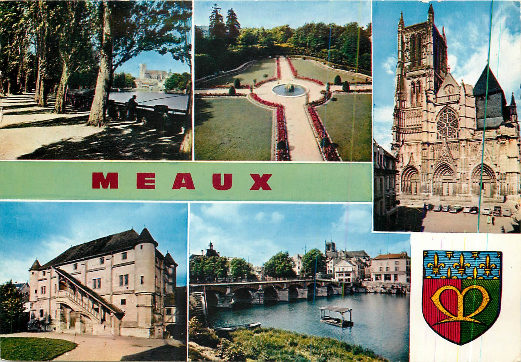 CPM Meaux Seine et Marne la promenade des Trinitaires le jardin de Bossuet