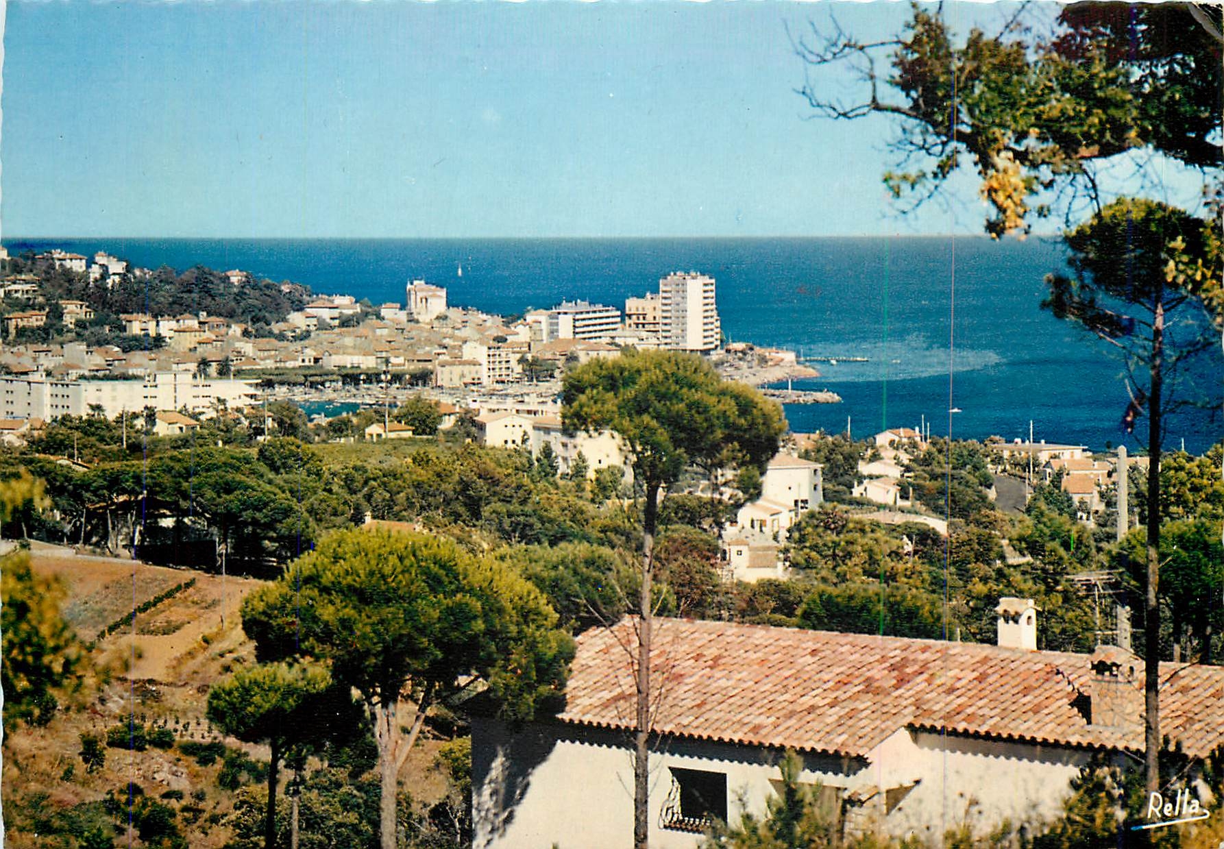 CPM La Cote d'Azur Varoise Sainte Maxime (Var) Vue generale