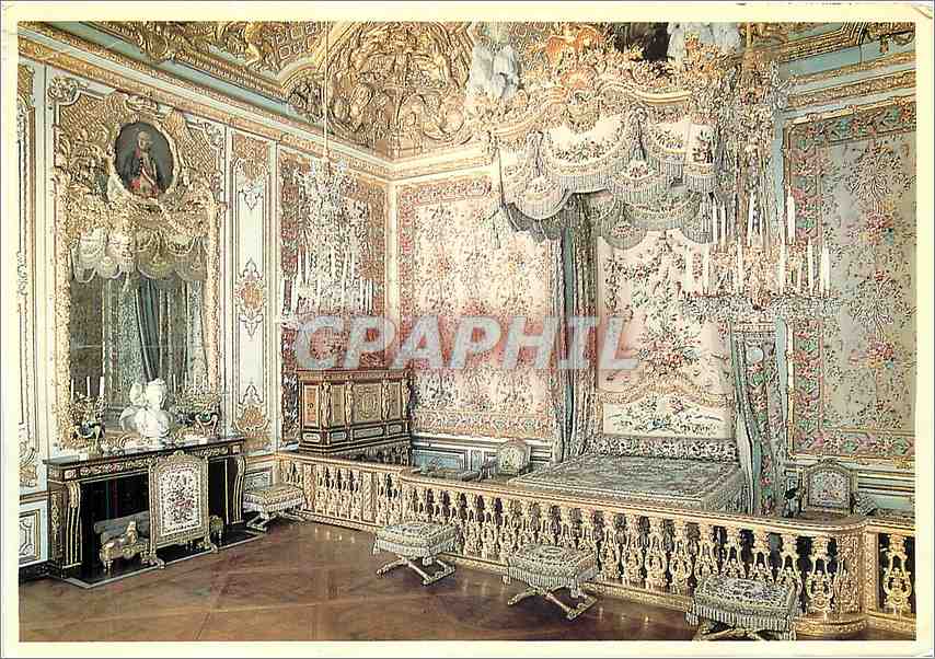 CPM Chateau de Versailles Grand appartement de la reine la chambre a coucher