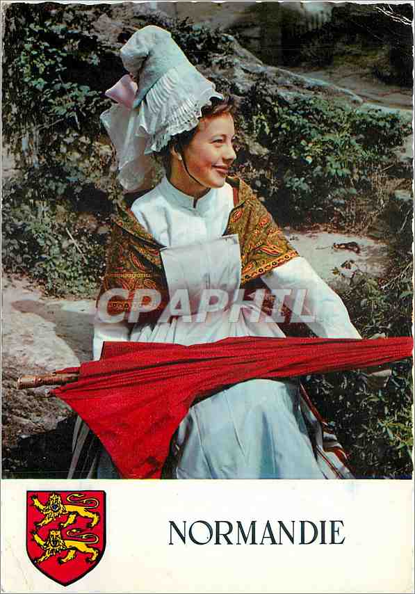 Jeune Paysanne en costume de fête — Normandie — Éditions C. LUMICAD, n° 70