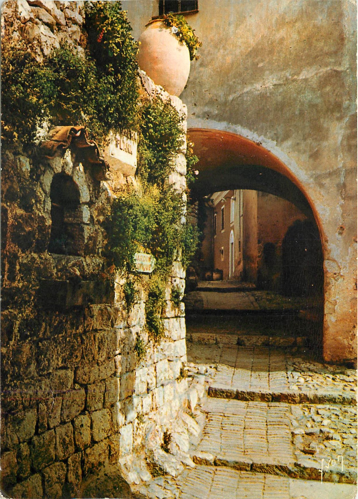 CPM Couleurs et Lumiere de France La Cote d'Azur miracle de la nature Eze (Alpes Maritimes) Vieille 