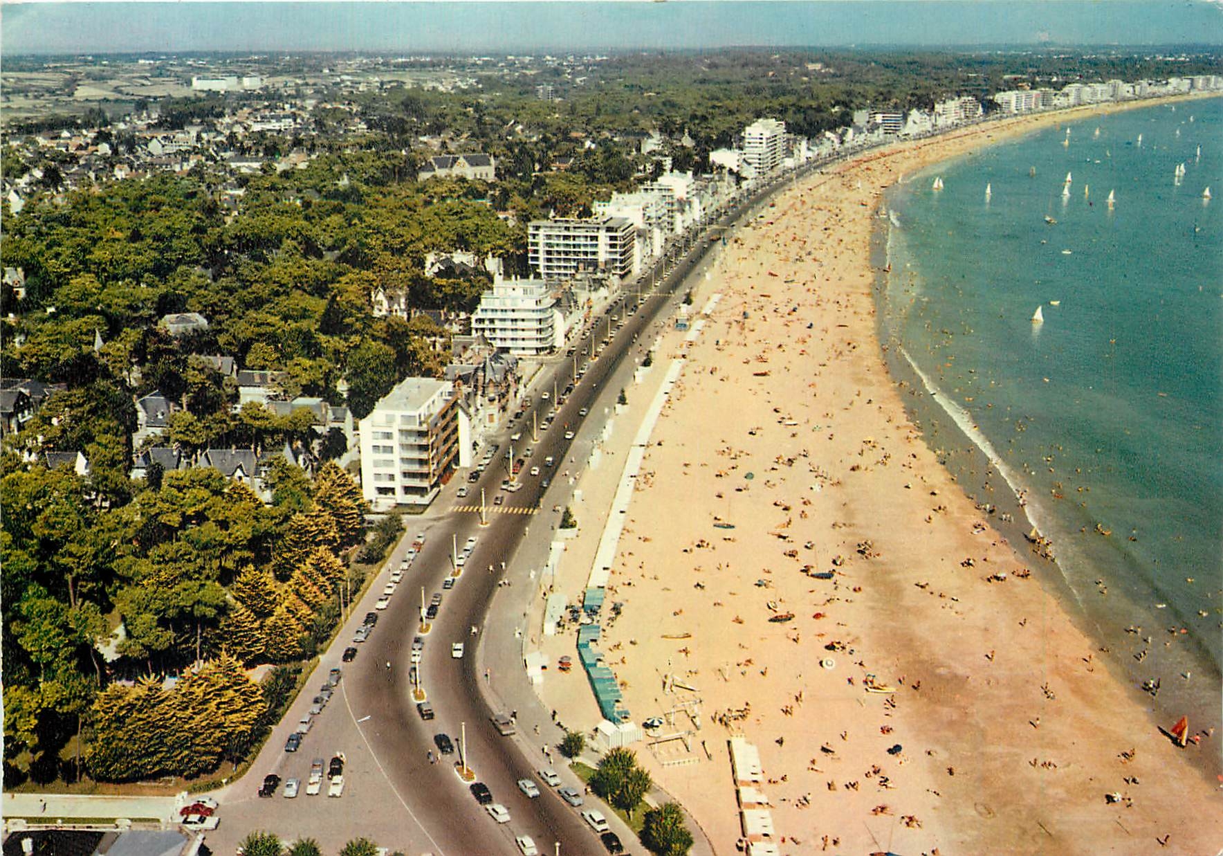 La Baule — plage et hôtels — Éditions d'Art Iris Jos