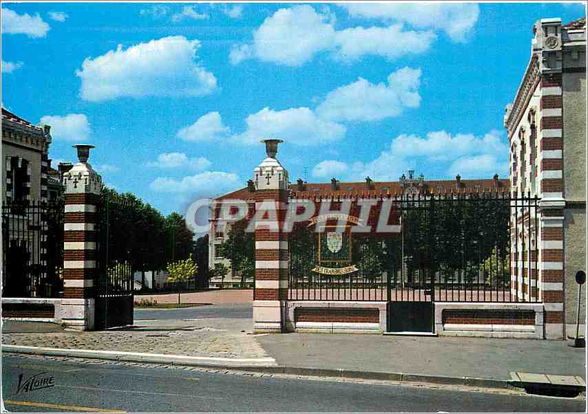 CPM L'Orleanaus Montargis (Loiret) Ecole D'Application des Transmissions Militaria
