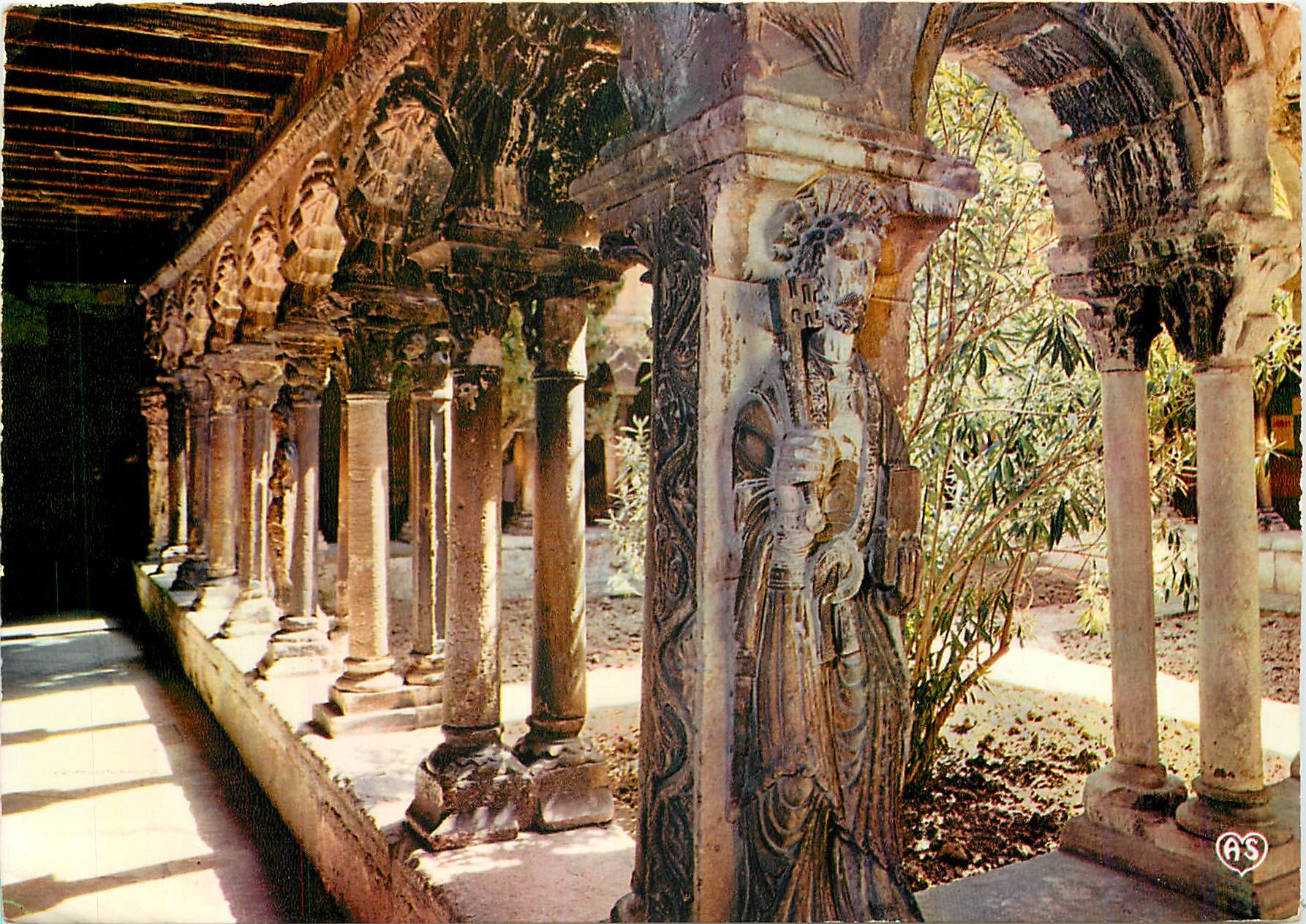 Cloître de la Cathédrale Saint-Sauveur — Aix-en-Provence — AS Couleurs Naturelles