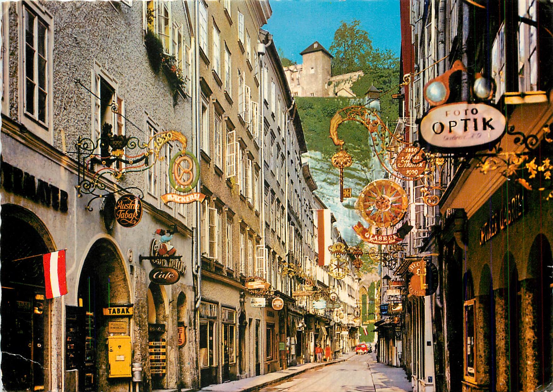 CPM Festival City of Salzburg la ville des festivals la rue Getreidegasse dans la vieille ville de S
