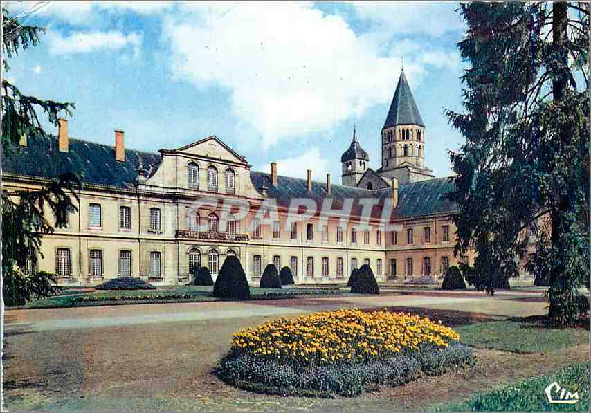 CPM Cluny (S et L) Palais Dathose et Clocher l'Eau Benite actuellement ecole Nationale superieure d'