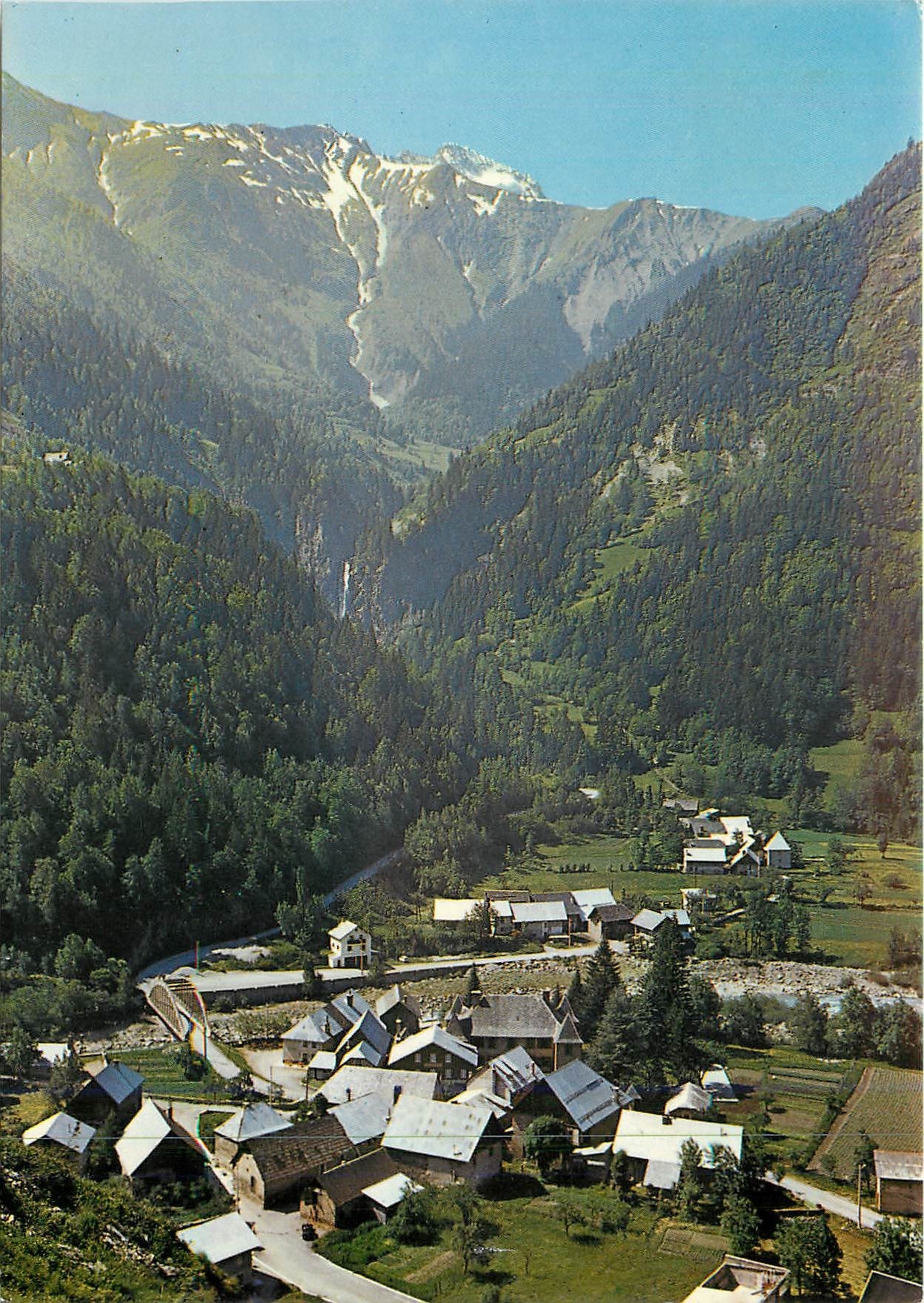 Vénosc (38) — Vue générale de Bourg d'Arud, la Muzelle (3459 m) et le hameau de l'Alleau — Édition Grenoble
