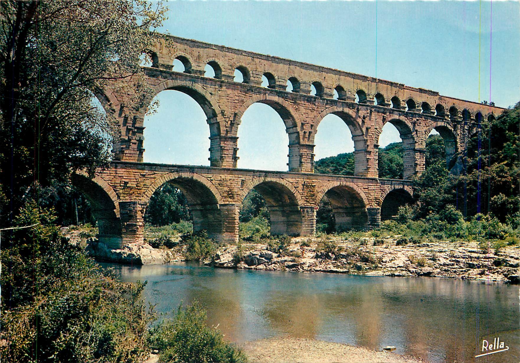 CPM Le Pont du Gard Ancien aqueduc romain