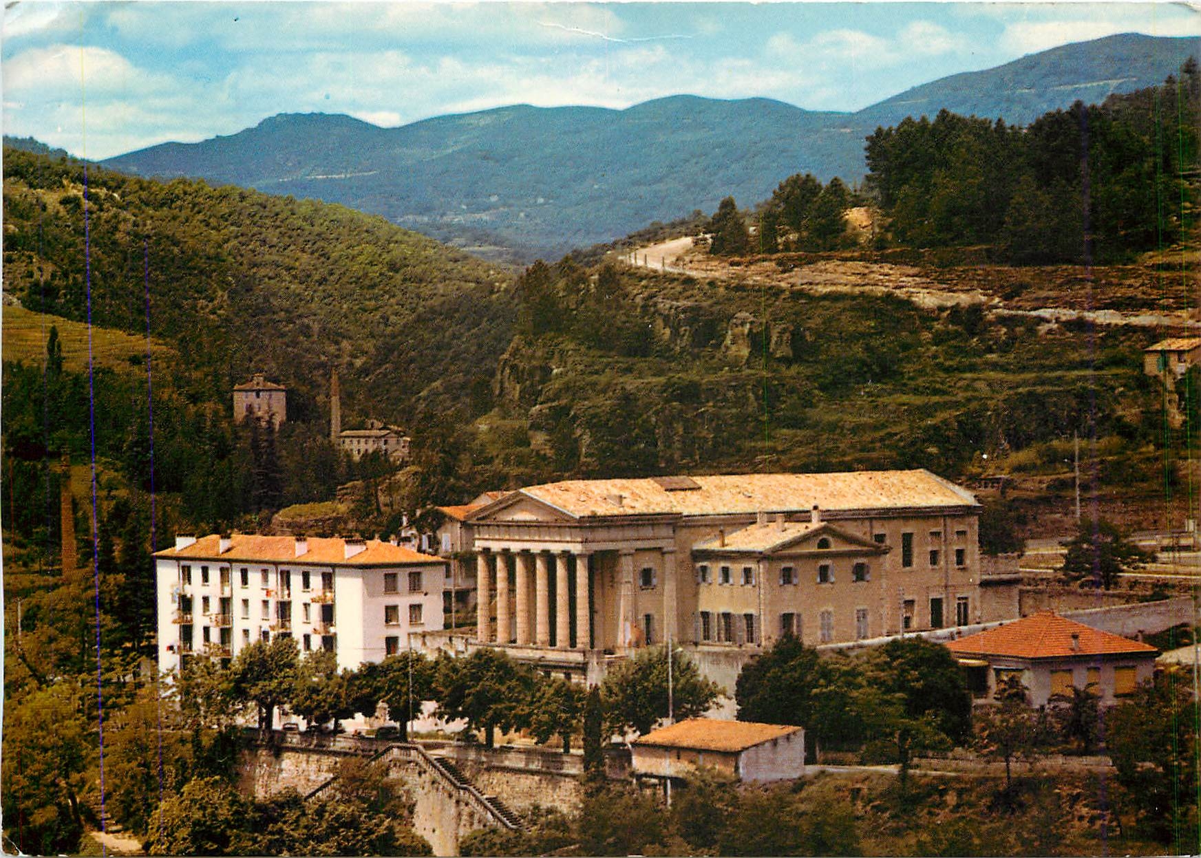CPM Largentiere (Ardeche) Cite Mediavale le Tribunal
