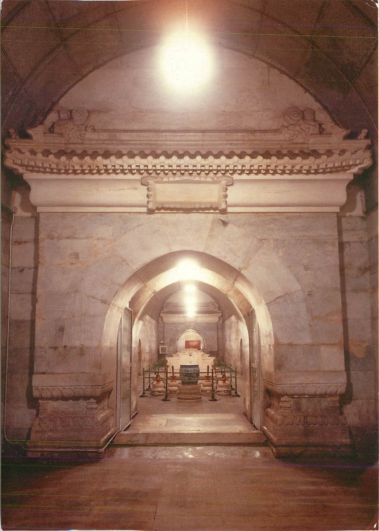 Le Palais Souterrain de Dingling — Tombe des Ming — Pékin — Édition China National Import and Export Corporation