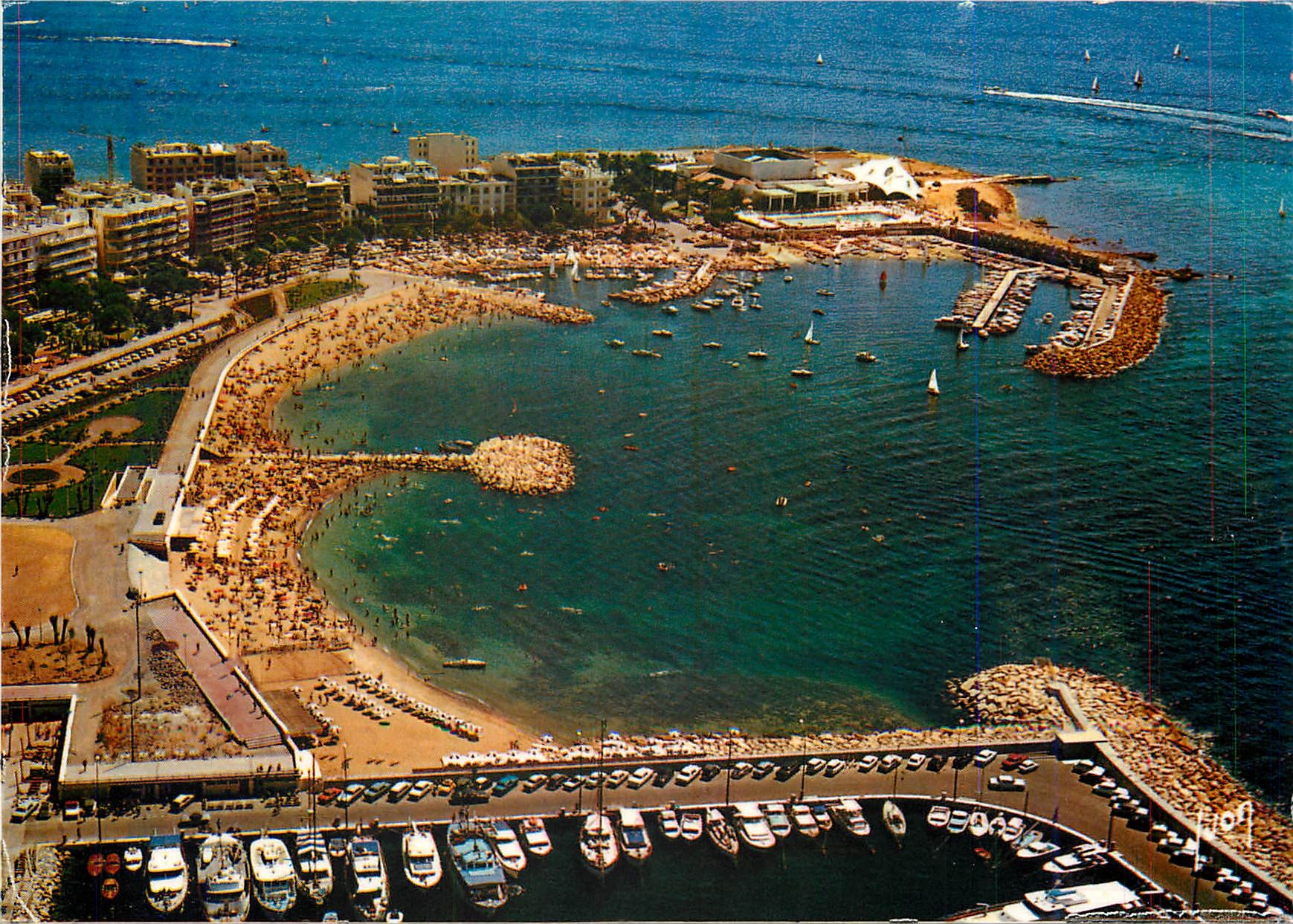 CPM Cannes (A Mme) Nouvelles Plages a la Pointe de la Croisette