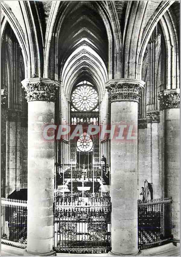 Reims (Marne) — La Cathédrale Notre-Dame (XIIIe s.) — La Nef vue du Chœur — Service Commercial Historiques, Grand Palais, Paris