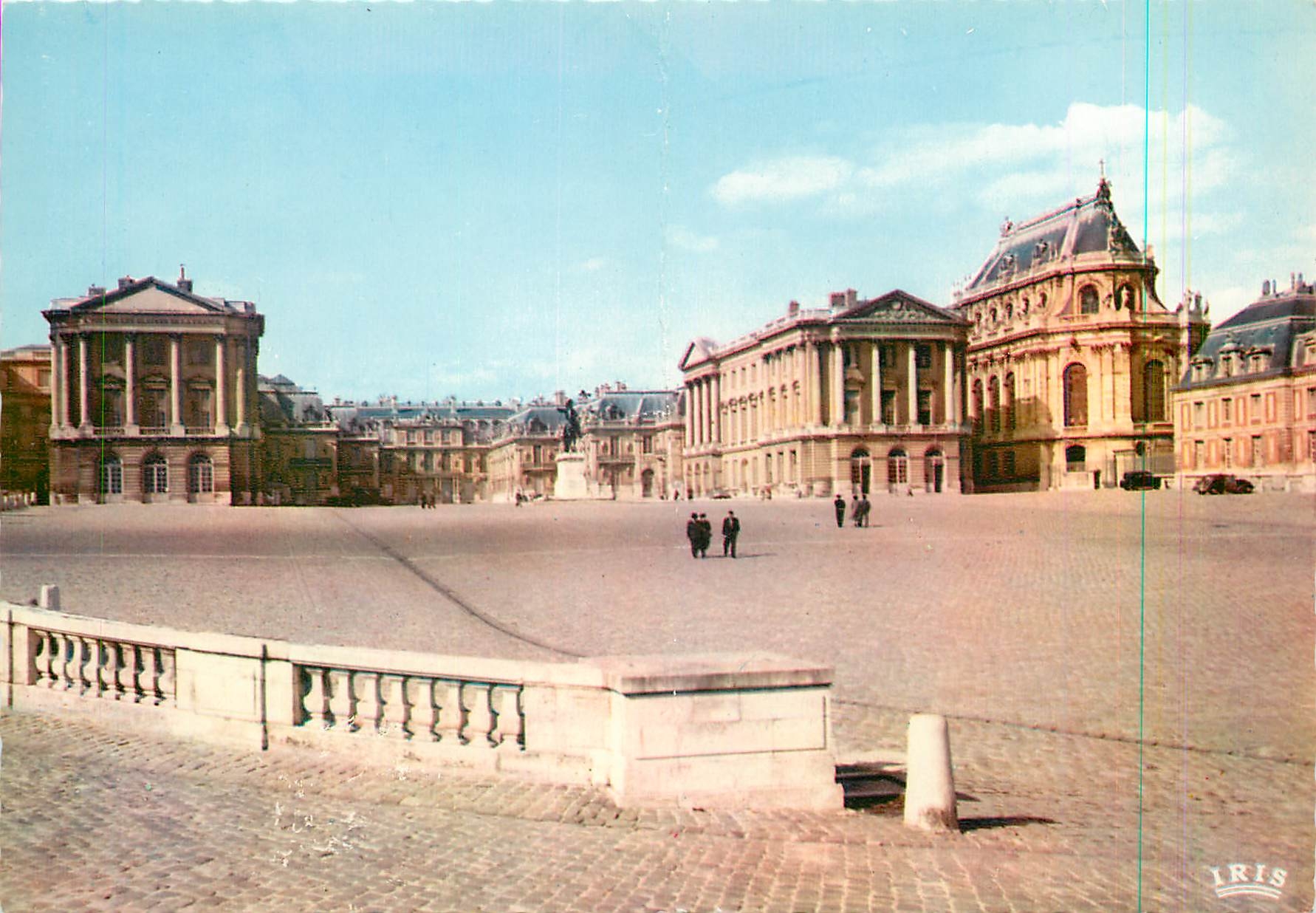 CPM Versailles (S et O) La Cour d'Honneur