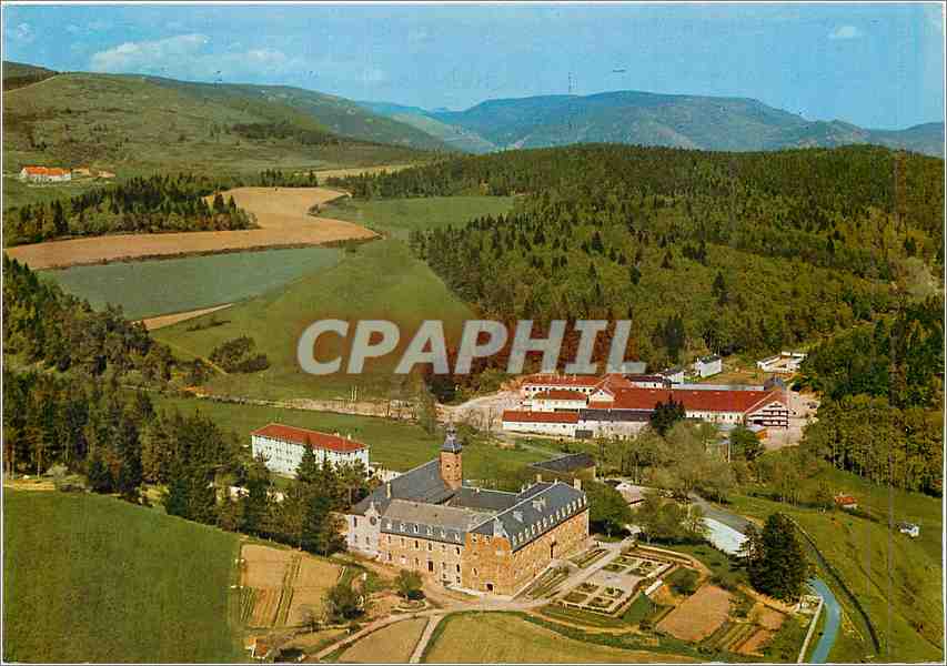 CPM Trappe Notre Dame des Neiges Vue aeriene de l'Abbaye Jerusalem les montagnes l'entourent