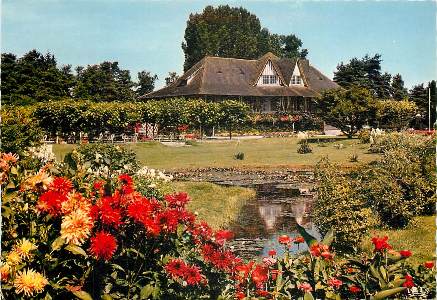 CPM Vichy (Allier) Station ideal Sante Vacances Golf House