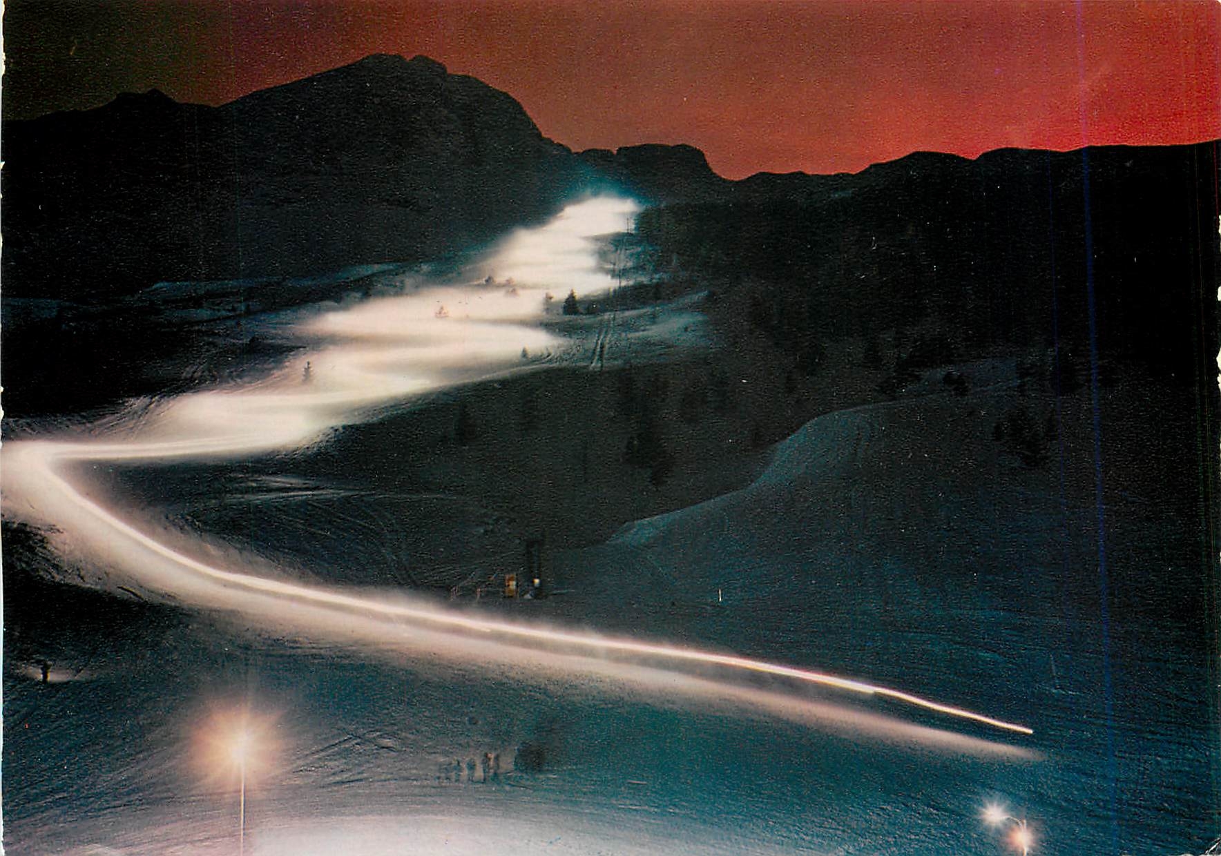 CPM Descente aux Flambeaux Super Devoluy (H A) 1500 m 2500 m