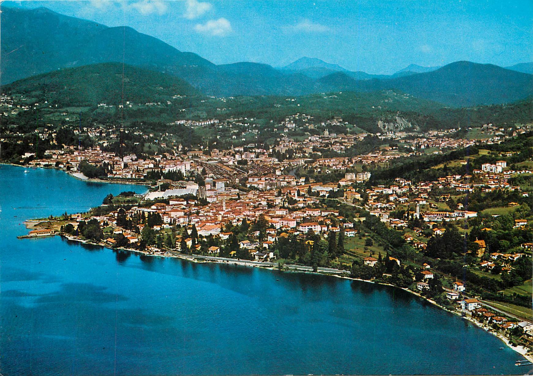 CPM Luino Porto Lac Majeur vue aerienne