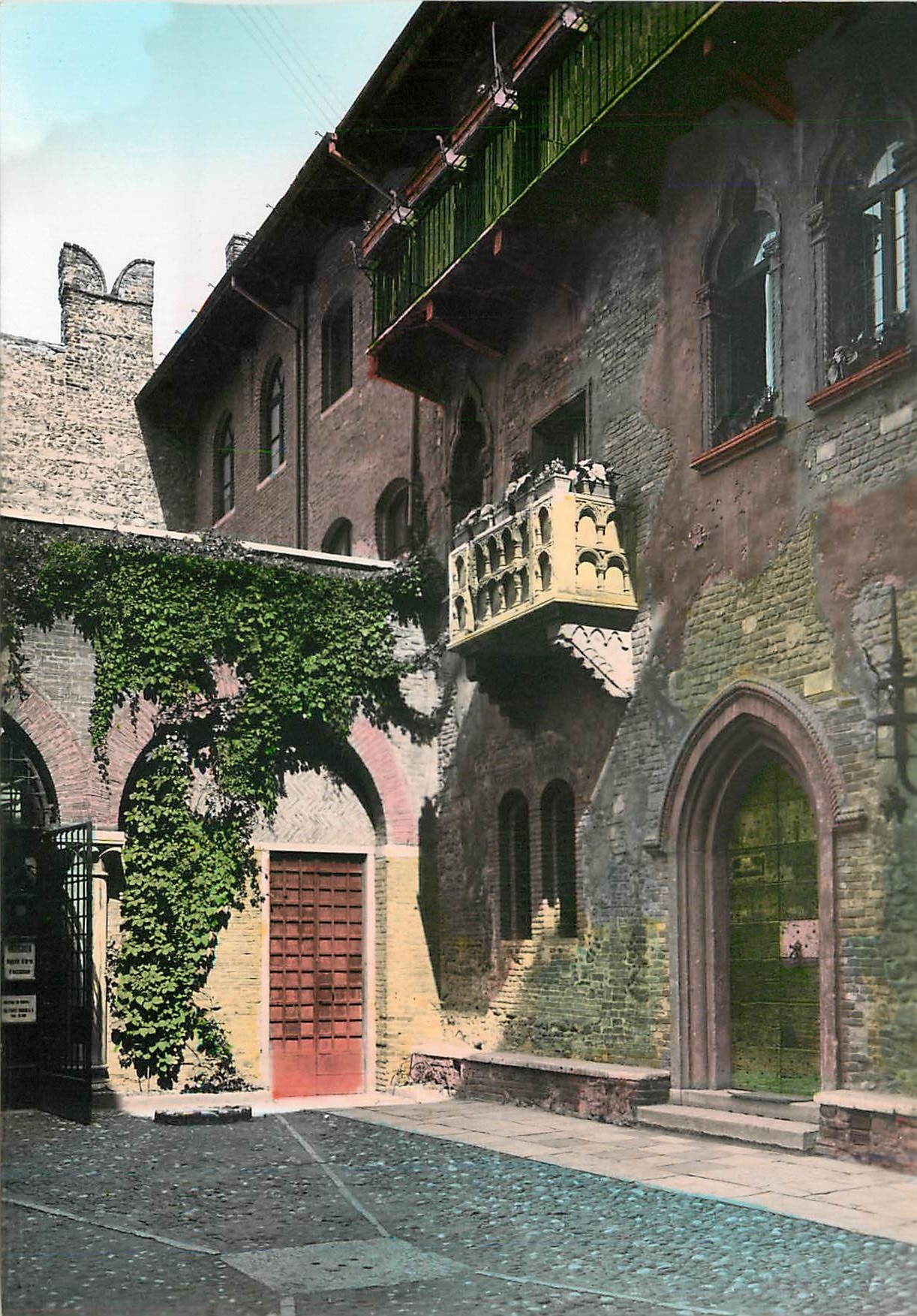 CPM Verona Casa du Guilietta dei Capuleti la Storico balcone