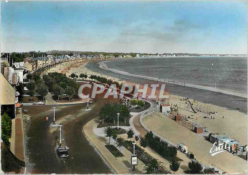 CPM La Baule Vue sur l'Esplanade du Casino et de la Plage