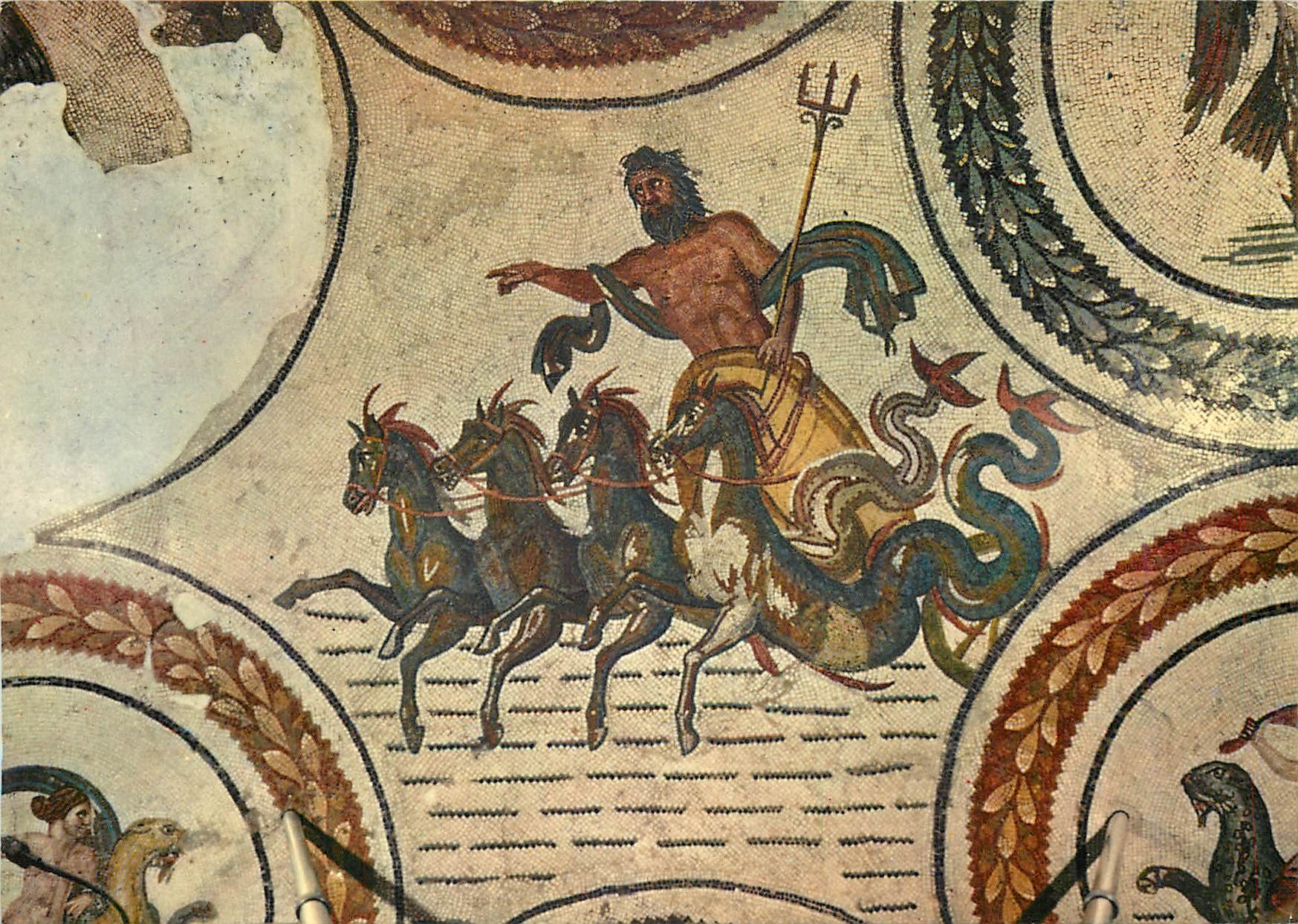 CPM Tunisie de toujours Neptune sur son char (Musee du Barbo)